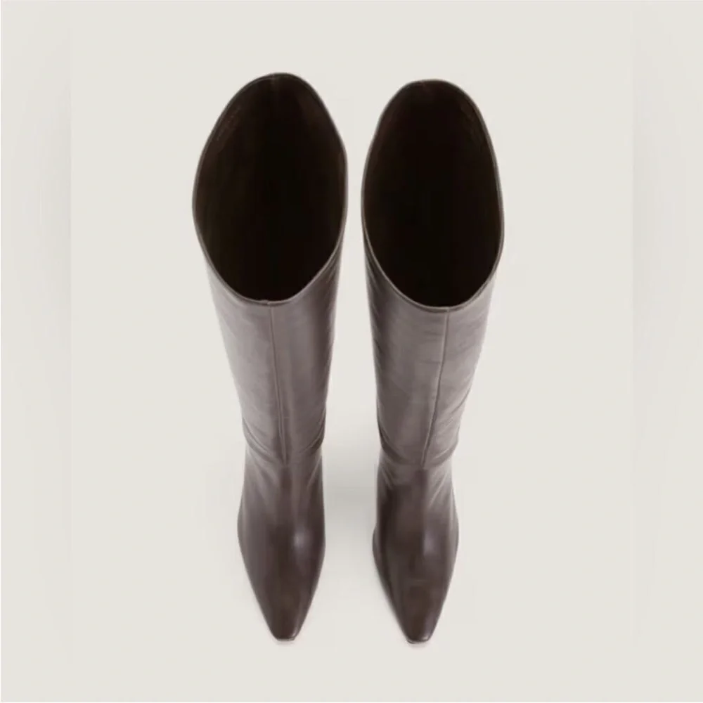 Everlane Chocolate Heeled Boots - Picture 6 of 7